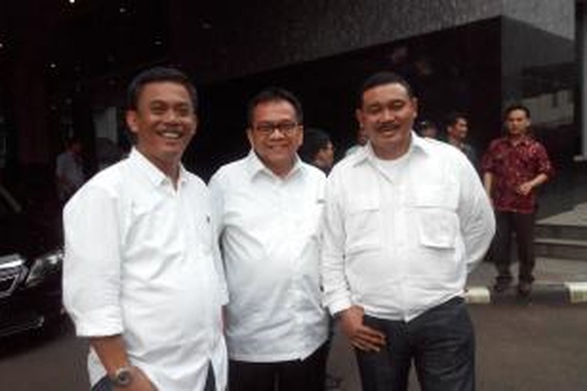 Ketua DPRD DKI Prasetio Edi Marsudi, Wakil Ketua DPRD DKI Mohamad Taufik, dan Ketua Tim Pansus Hak Angket Muhammad Sangaji. 