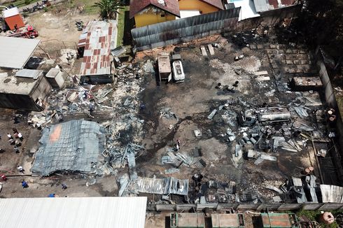 Detik-detik Kebakaran Besar di Jambi, Gudang Minyak Ilegal Dilahap Api, Warga Sempat Dengar Ledakan