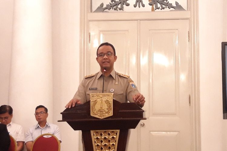 Gubernur DKI Jakarta Anies Baswedan dalam konferensi pers 2 tahun kepemimpinnya di Balairung, Balai Kota, Jakarta Pusat, Selasa (15/10/2019).