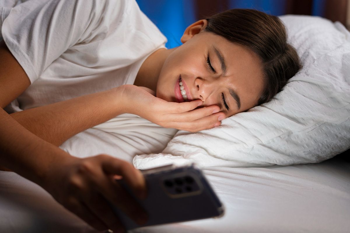 efek tidur dengan smartphone