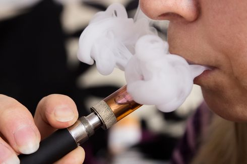 Vape Masih Digandrungi Anak Muda, Ini Bahayanya Menurut Dokter Spesialis Paru