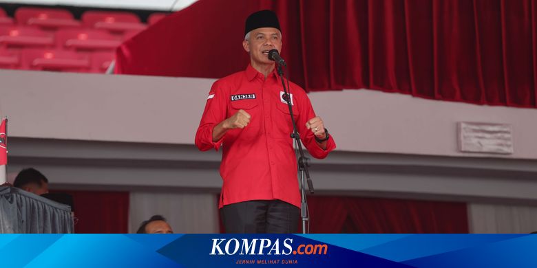 Ridwan Kamil atau Mahfud MD?