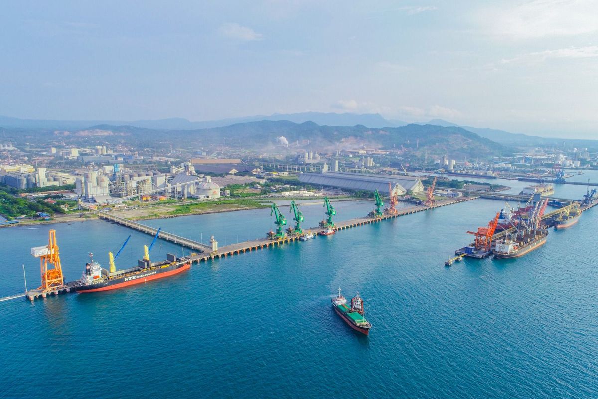 Anak usaha PT Krakatau Steel (Persero) Tbk yang bergerak di jasa kepelabuhanan yaitu PT Krakatau Bandar Samudera (KBS) mendapatkan sertifikasi Ecoports.