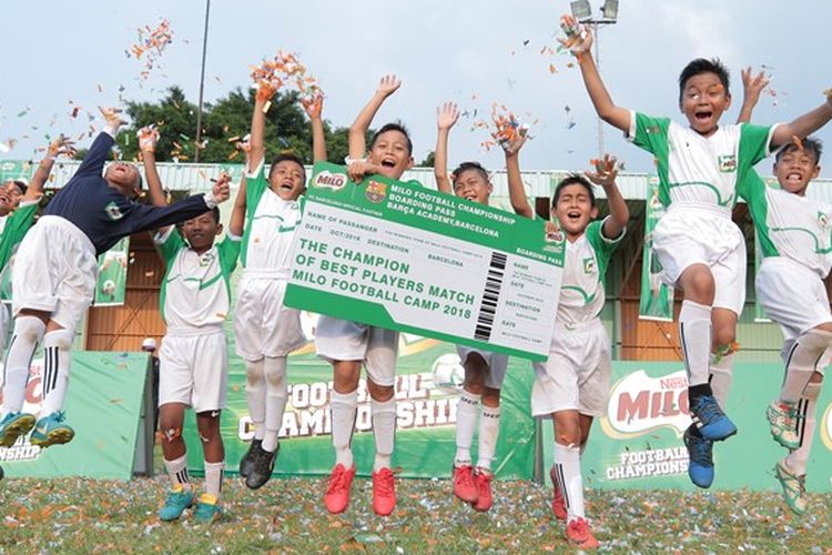 Tim Ponaryo menang melawan tim Kurniawan lewat adu penalti dengan skor 3-1. Sembilan pemain terbaik dari tim Ponaryo akan mendapatkan pelatihan di Barça Academy Barcelona adalah Reza Adiputra, Daniel Jalayar Ananda, Raffata Achmad Fahrezi, dan Muhammad Habsy Malaykiano dari Jakarta, Bagustyan Hidayat, Muhammad Kevin, dan Septian Handika Wirawan dari Bandung, Giega Bahrul Ulum dari Medan, dan Aqsa Hidayatullah dari Makassar. 