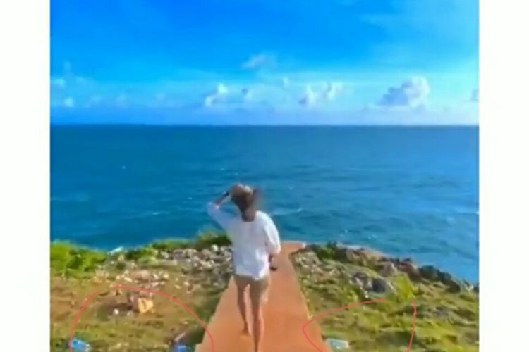 Potongan Video IG WonderfulJogja Tentang Pantai Kesirat Gunungkidul