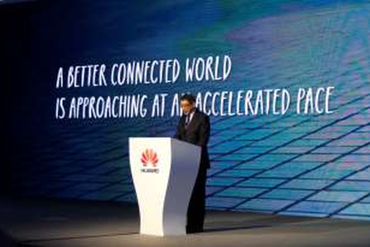 Executive Director of theboard and Chief Strategy Marketing Officer Huawei William Xu