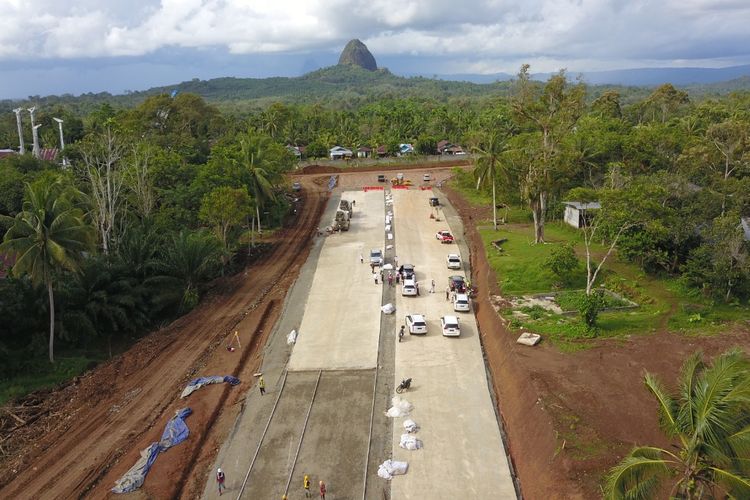 Pembangunan Jalan Tol Lubuk Linggau-Curup-Bengkulu dipastikan berjalan lancar.