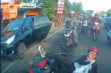 Video Penumpang Sembarang Buka Pintu Mobil, Bikin Motor Kecelakaan