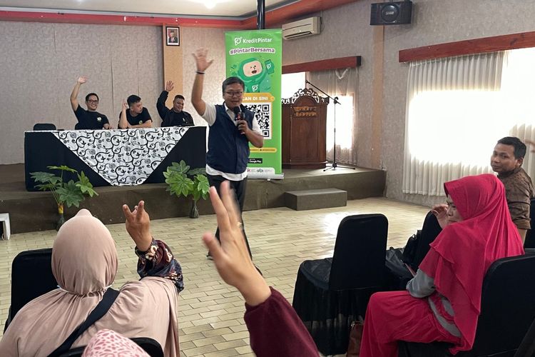 Kredit Pintar gelar pelatihan bijak kelola hutang bagi para UMKM Serang, Banten, Sabtu (9/9/2023).