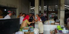 Pasar Genuk Sepi karena Pedagang Berjualan di Pinggir Jalan, Mbak Ita: Akan Kami Tata Ulang