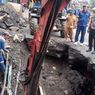 Jalan RA Kartini Cilandak Ambles, Diduga karena Gorong-gorong Pecah