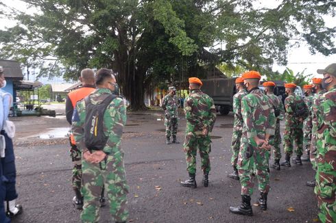 TNI AU Terjunkan Pasukan Bantu Masyarakat Terdampak Erupsi Semeru