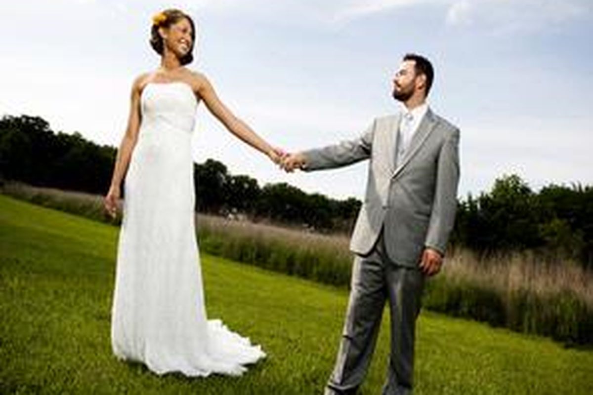 Saat menikah tak hanya butuh bekal cinta saja.