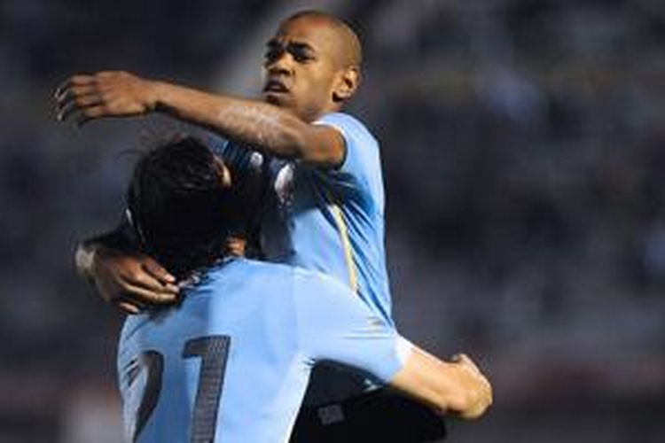 Tanpa Luis Suarez, Diego Rolan dan Edinson Cavani jadi tumpuan lini depan Uruguay. 