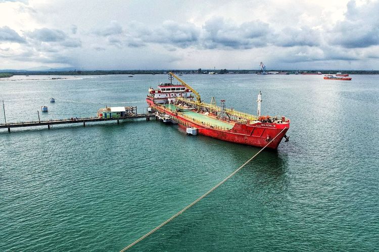 BBM Langka di Bengkulu, Pertamina: Kapal BBM Tak Bisa Sandar akibat Pendangkalan