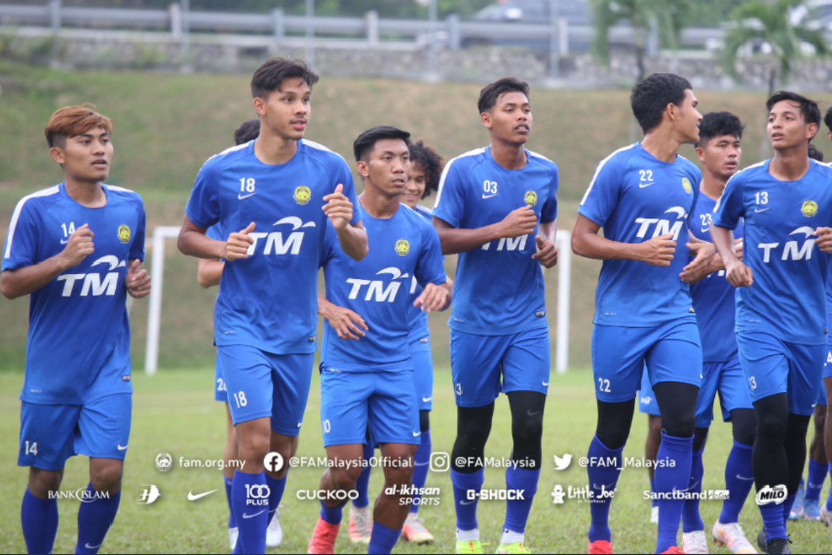 Tangkapan layar Twitter @FAM_Malaysia yang menampilkan momen latihan timnas u23 Malaysia.