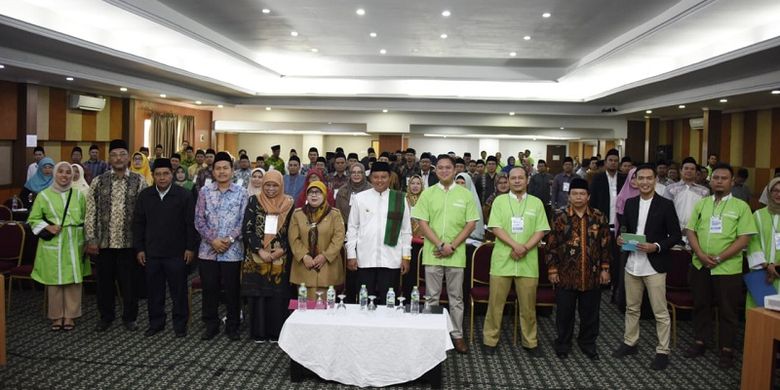 Uu Ruzhanul Ulum membuka workshop dakwah digital untuk ulama Jawa Barat di Grand Asrilia Hotel, Kota Bandung, Selasa (26/11/19).