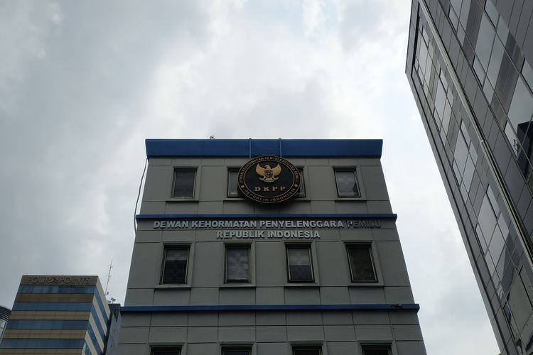 Gedung Dewan Kehormatan Penyelenggara Pemilu (DKPP).