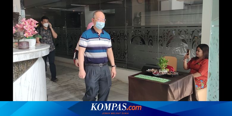 Dokter Pribadi Lukas Datangi KPK, Serahkan Hasil Pemeriksaan Dokter Singapura