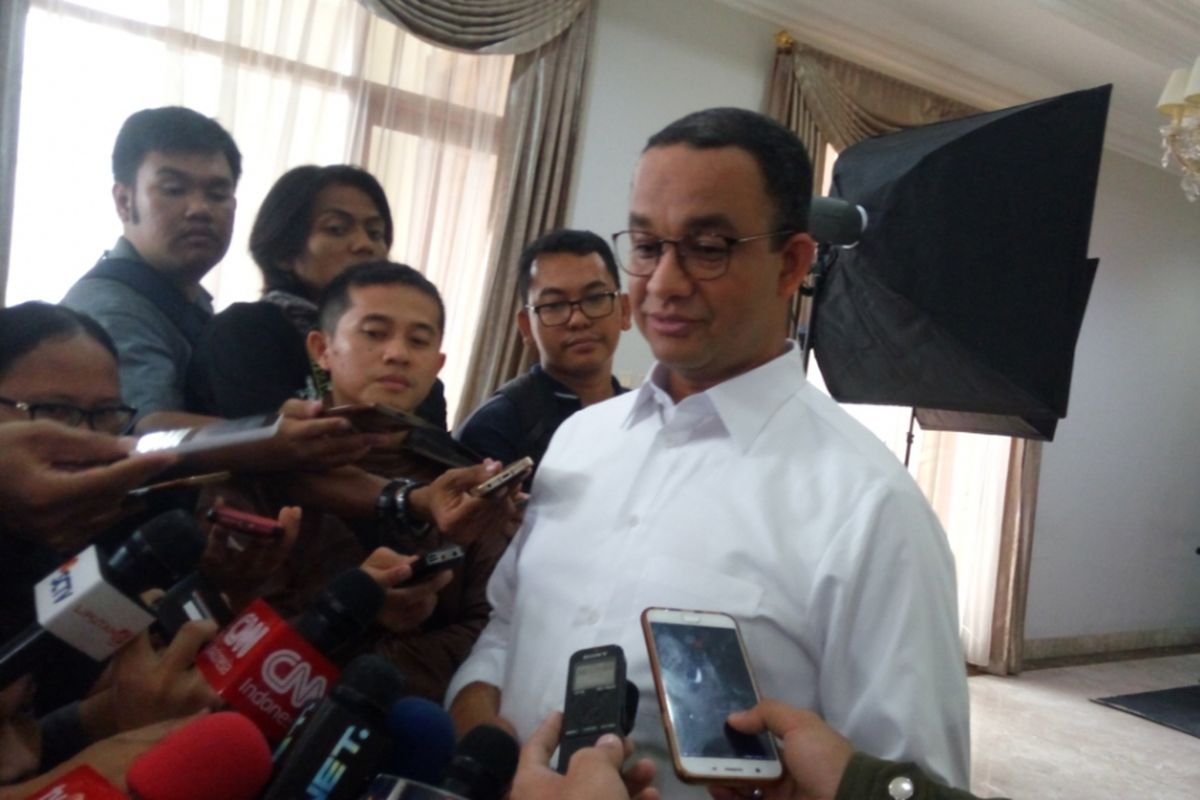 Gubernur DKI Jakarta terpilih Anies Baswedan saat ditemui di Jalan Tirtayasa II, Kebayoran Baru, Jakarta Selatan, Kamis (12/10/2017).
