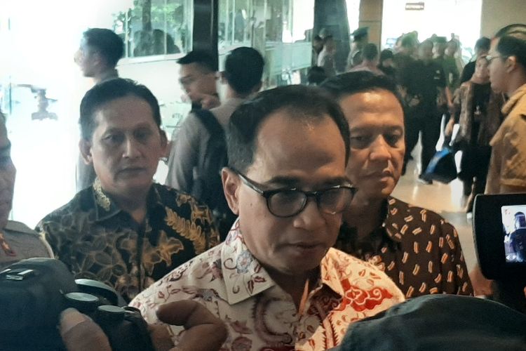  Menhub Dorong Optimalisasi Transportasi Perkotaan di Medan