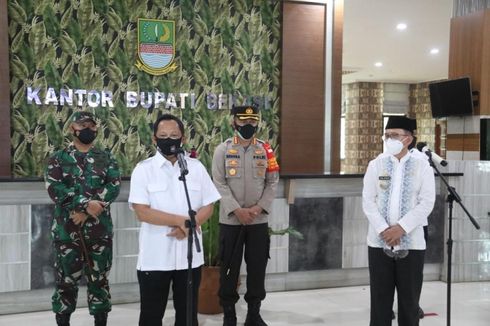 Manfaatkan Waktu Kunjungan Kerja, Mendagri Cek Penyaluran Bansos dan Realisasi APBD