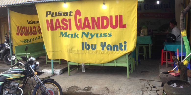 Nasi Gandul Mbak Yanti di Pati, Jawa Tengah, Rabu (7/2/2018).