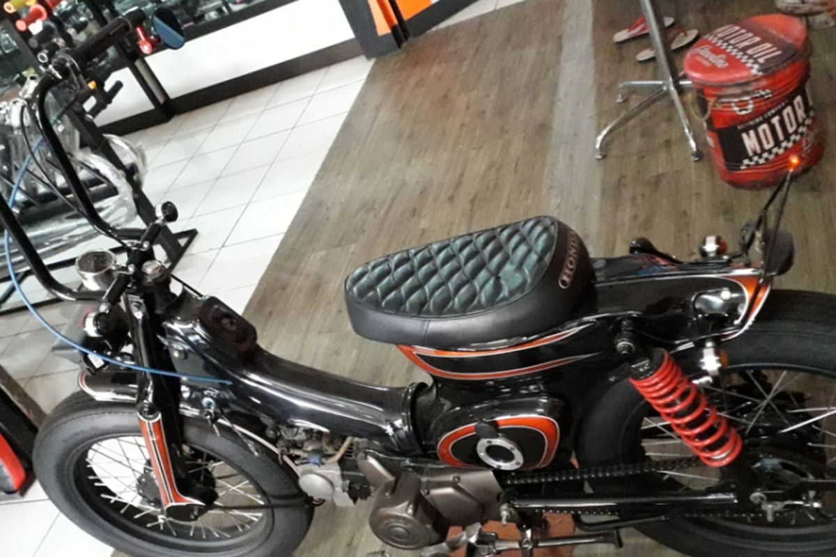 Modifikasi Honda Astea Star bergaya Choppy Cub yang dikerjakan bengkel Mr Classic, Cimanggis, Depok.