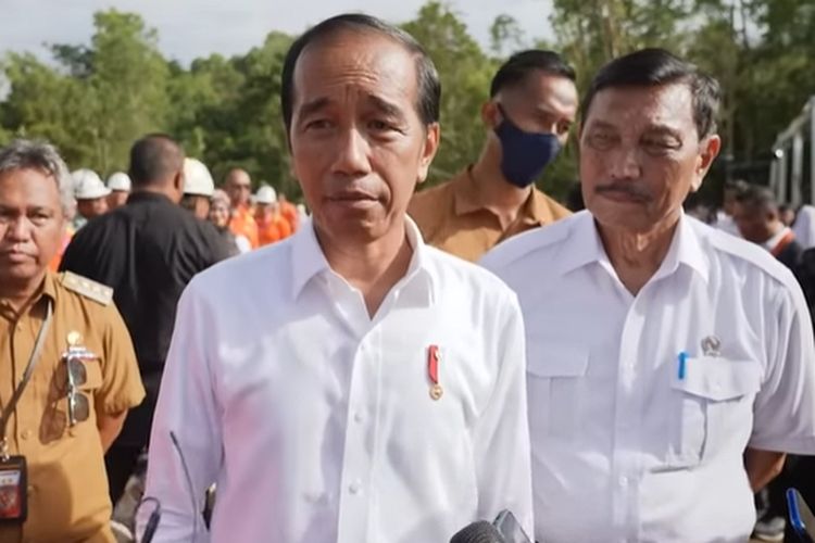 Presiden Joko Widodo menyatakan salut dan memerintahkan seluruh perusahaan tambang di Indonesia untuk mencontohi sistem pertambangan di PT Vale, Luwu Timur, Sulawesi Selatan, Kamis (30/3/2023)