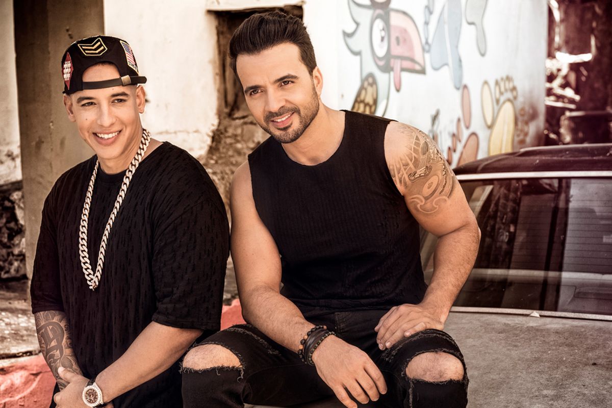 Luis Fonsi dan Daddy Yankee, penyanyi Despacito yang lagunya mendunia.