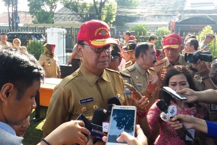 Menteri Dalam Negeri (Mendagri) Tjahjo Kumolo saat di Kampus Institut Pemerintahan Dalam Negeri (IPDN) Cilandak, Jakarta Selatan, Senin (27/3/2017).