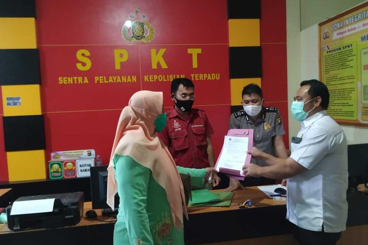 Ketua Persatuan Perawat Nasional Indonesia (PPNI) Provinsi Gorontalo, Rhein Junaid melaporkan sejumlah akun Facebook yang mengumbar ujaran kebencian dan merendahkan tenaga kesehatan yang tengah berjuang menangani wabah Covid-19.