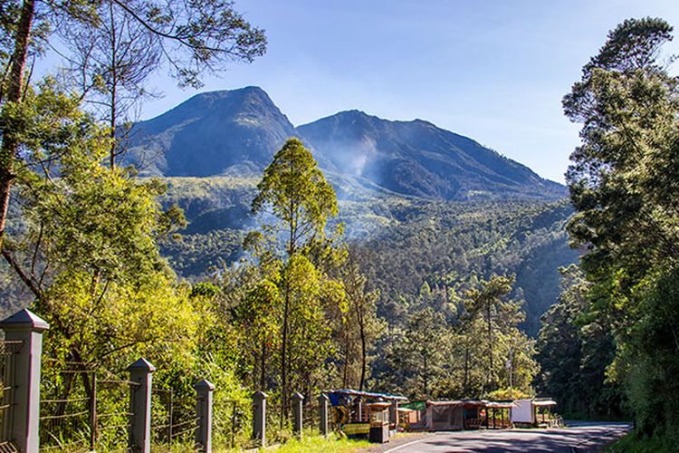 A view of Mount Lawu