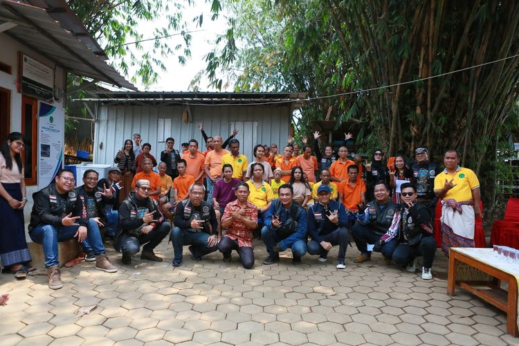 Rori Chapter Banten atau Rocapten rayakan HUT ke-3 dengan lakukan aksi sosial