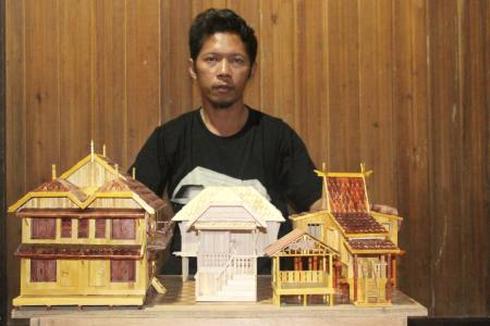 Membuat Produk Konstruksi Miniatur Rumah