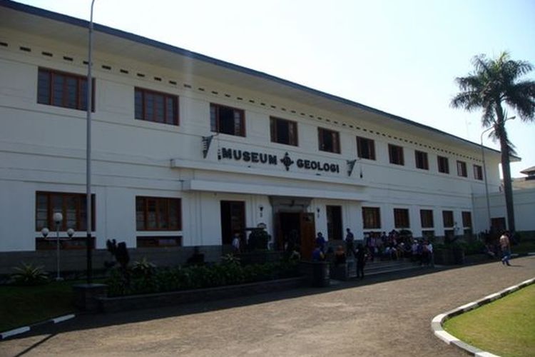 Musuem Geologi Bandung