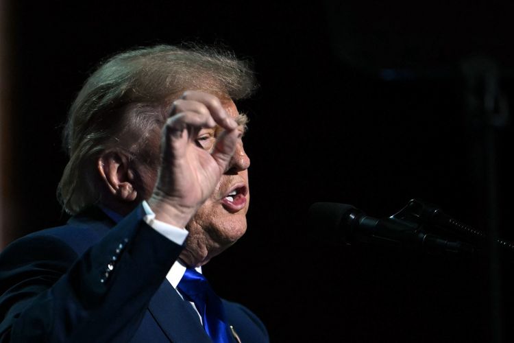 Trump Lempar Ide Unifikasi Irlandia, Bikin London Gerah