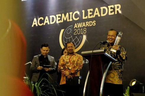 4 Rektor Terbaik Indonesia Meraih Penghargaan Kemenristek