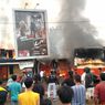 Kronologi Bus Karyawan di Karawang Hangus Terbakar Usai Tabrak Kios Bensin Eceran
