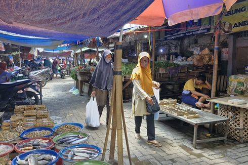 Jelang Lebaran, Pedagang Pasar Karangayu Semarang Mengeluh Sepi Pembeli