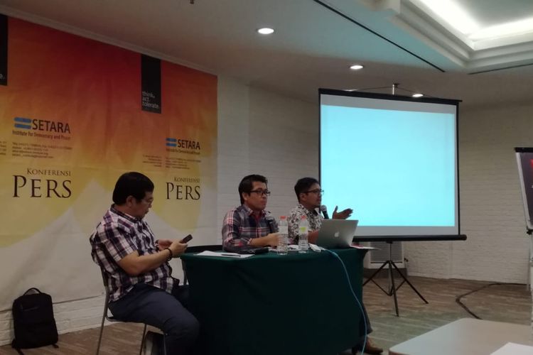 Direktur Riset SETARA Institute Halili dalam paparannya di Hotel Ibis Tamarin, Jakarta, Minggu (31/3/2019).