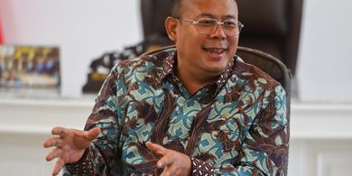 Biaya Haji 2027 Turun Rp 3,18 Juta, DPR: Kabar Baik bagi Jemaah di Tengah Ketidakpastian Global