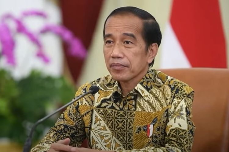 Jokowi sarankan masyarakat untuk pulang kampun sebelum puncak arus mudik Lebaran 2022.