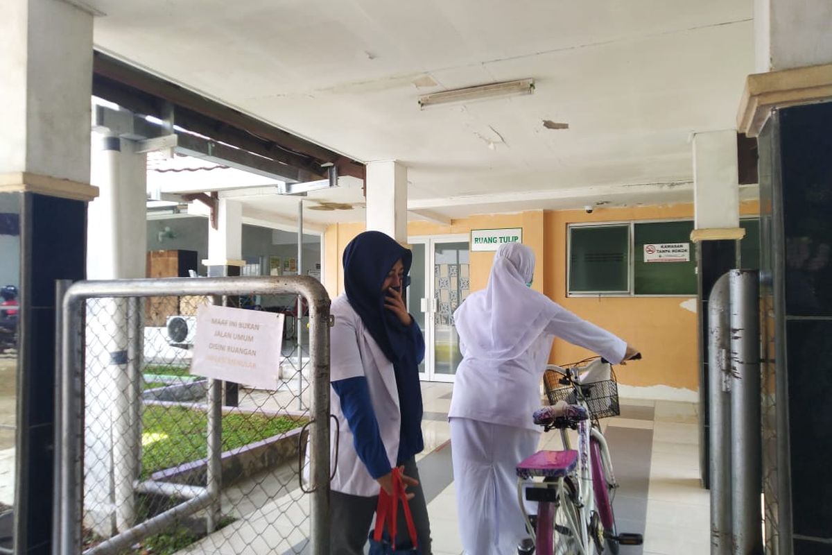Ruang isolasi pasien Covid-19 di RSUD Abdul Wahab Sjahranie, Samarinda, Kaltim, Senin (27/1/2020). 