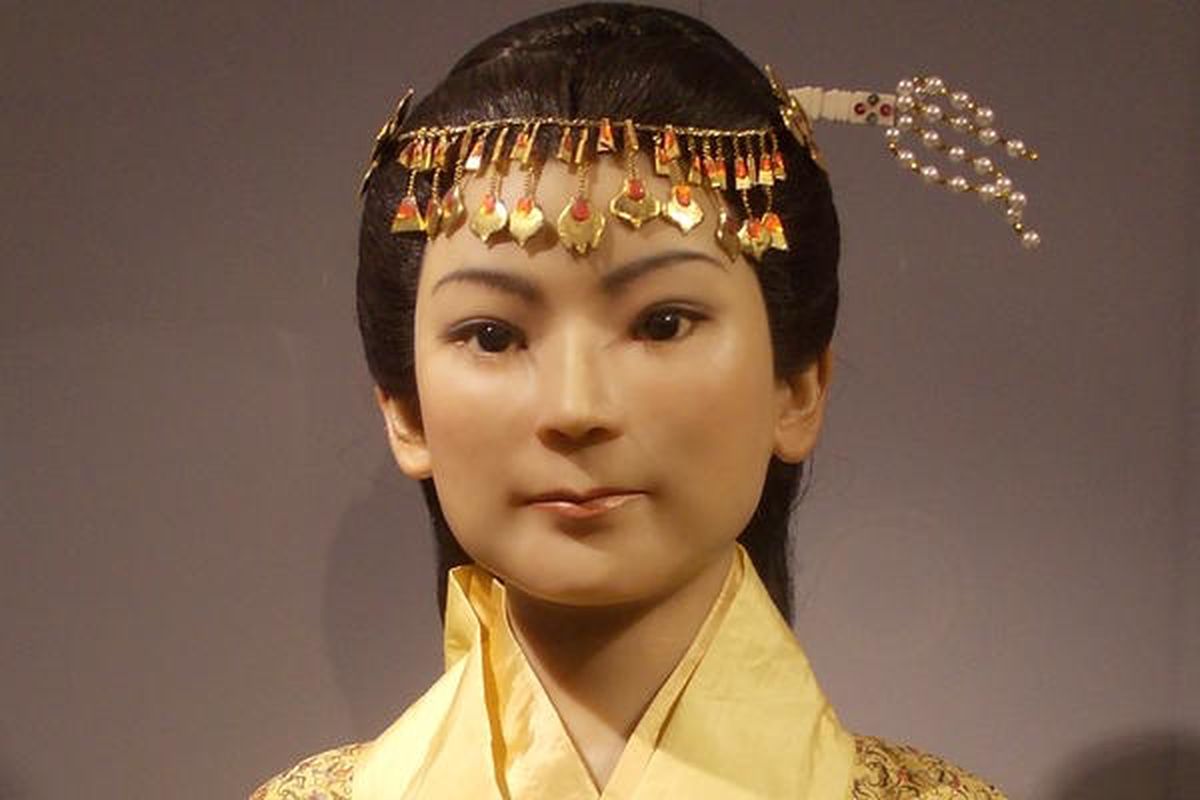 Buzoqlik villasi filmi