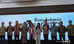 Perkuat Arus Logistik lewat Pembangunan 421 Km Jalan Tol, HKI Raih Penghargaan BILA 2025