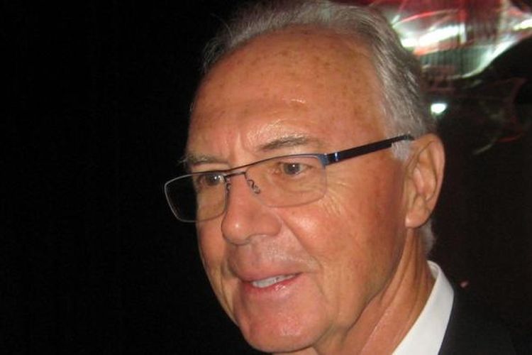 Presiden Kehormatan Bayern Muenchen Franz Beckenbauer 