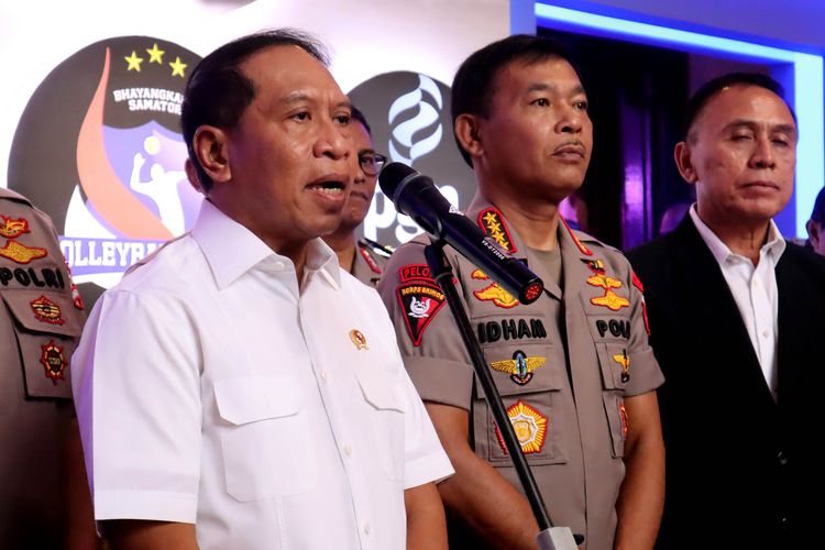 Menteri Pemuda dan Olahraga (Menpora) Zainuddin Amali saat bertemu media di launching Bhayangkara FC di Gedung PTIK Kebayoran Baru Jakarta Selatan, Senin (24/02/2020) siang.