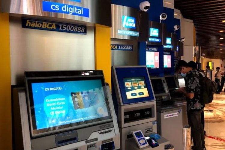 Cara setor tunai BCA lewat ATM tanpa kartu dan dengan kartu secara mudah