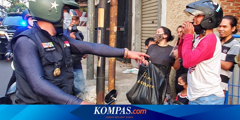 Kang Emil Sebut Idul Adha Jadi Momentum Saling Menguatkan di Kala Pandemi - Vimarsana News